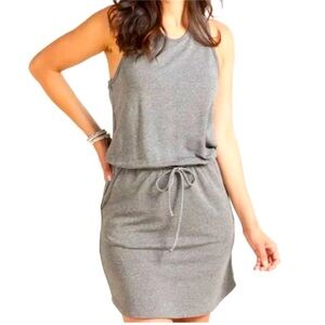 Sundry x Evereve Gray Tank Dress